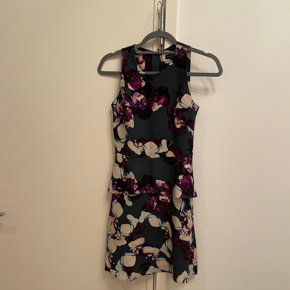 Banana Republic shift dress 00P
